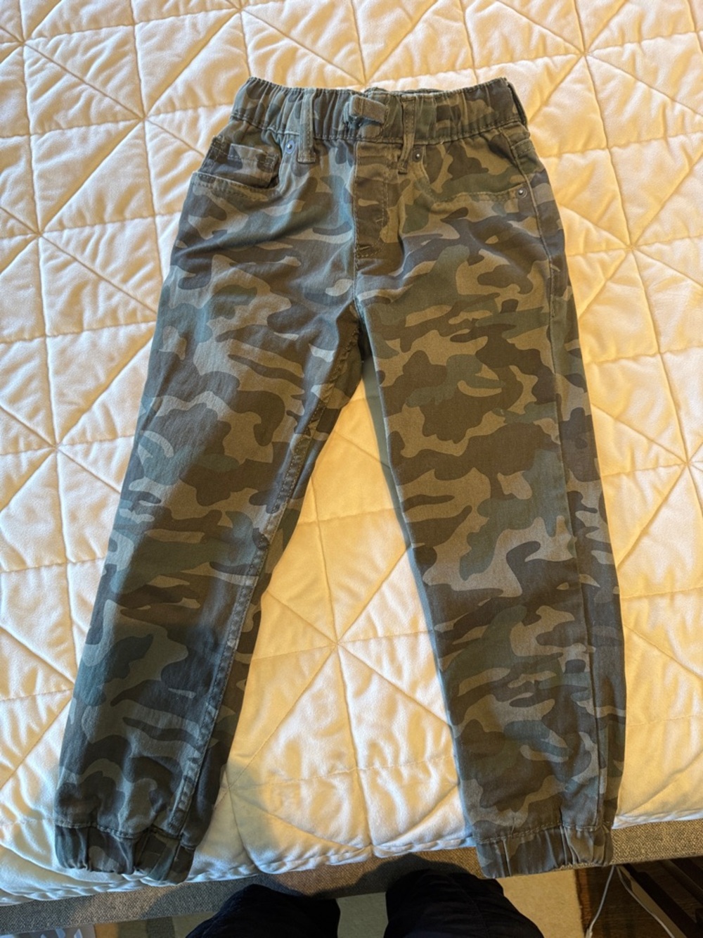 Levi's Boys Olive Green Camo Jogger Pants